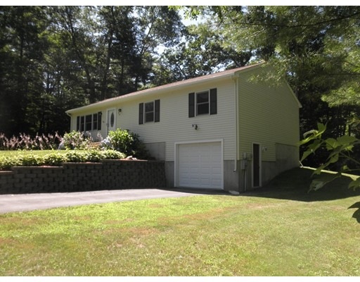 20 Drury Ln, Oxford, MA 01540 - photo 1