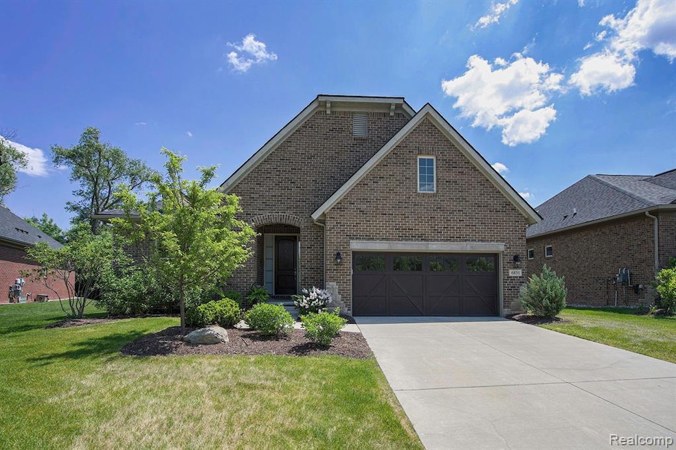 6831 Heirloom Cir, West Bloomfield Township, MI 48322 - photo 1