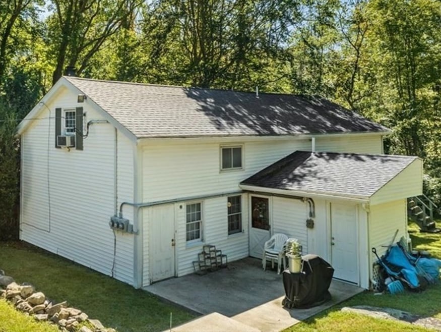 138 Winthrop St, Rehoboth, MA 02769 - photo 1