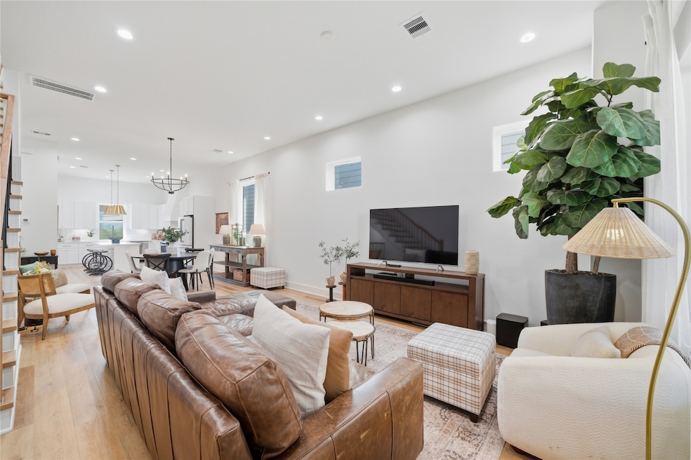 For Rent $4,800/month