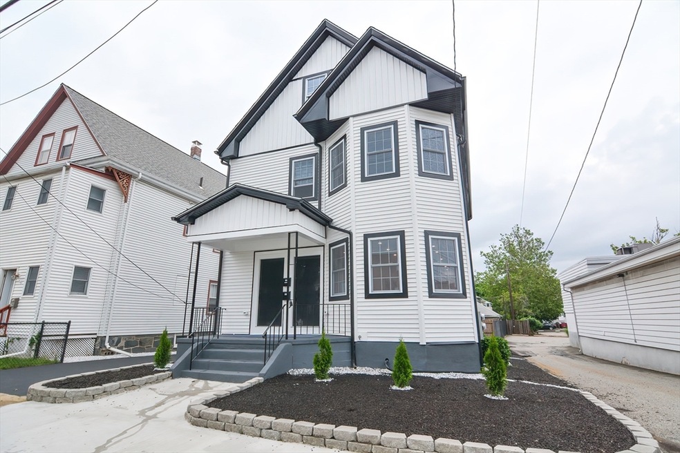 302 Main St unit 302, Medford, MA 02155 - photo 1