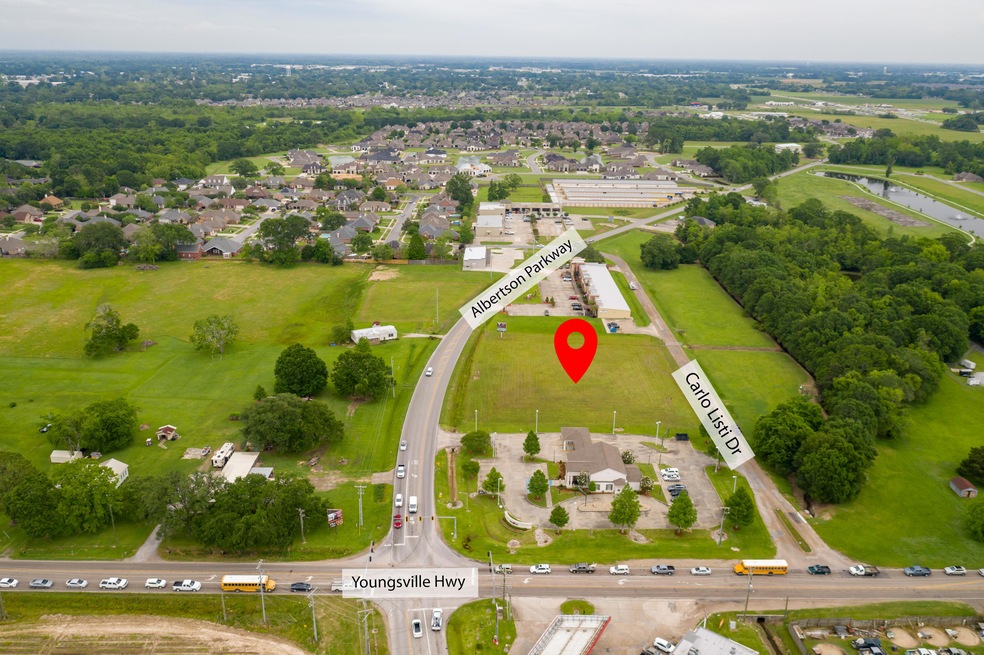 102-102-1 Albertson Parkway