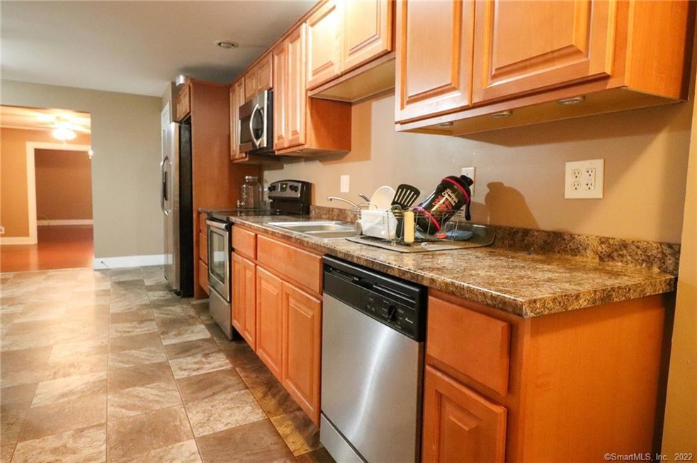 165 N Main St unit 167, Southington, CT 06489 - photo 1