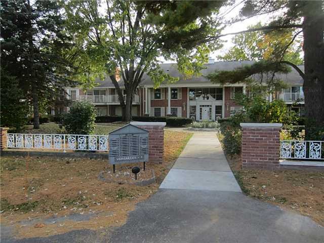 5679 Monroe St Building #1, Sylvania, OH 43560 - photo 1