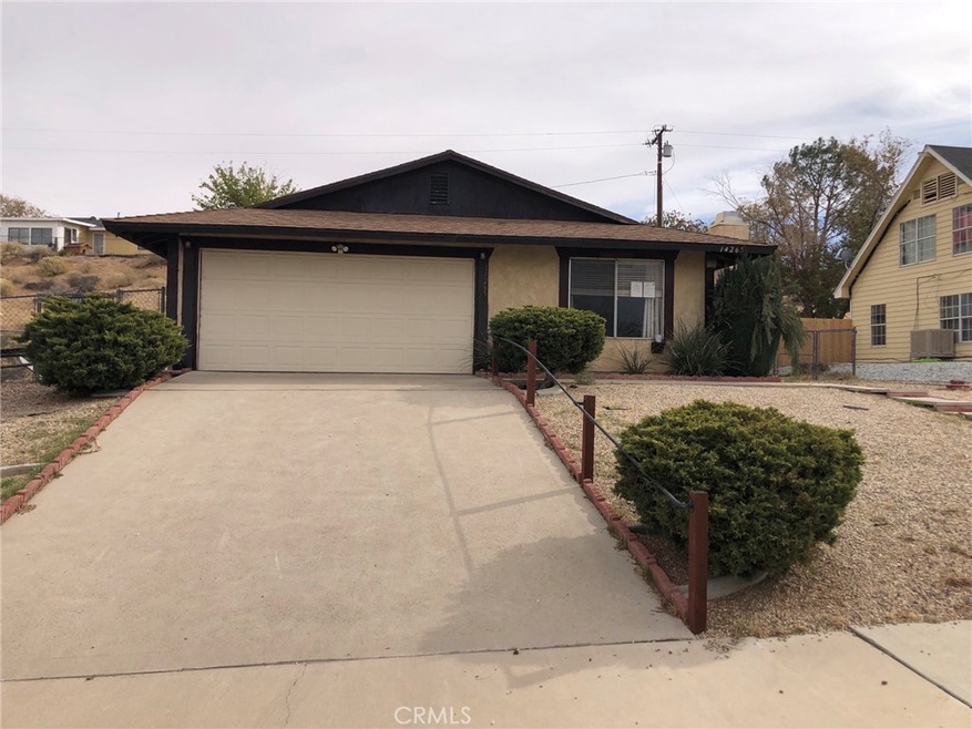 14265 Brentwood Dr, Victorville, CA 92395 - photo 1