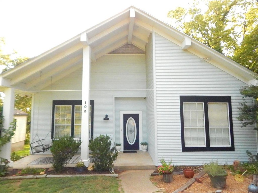 103 S French Ave, Denison, TX 75020 - photo 1