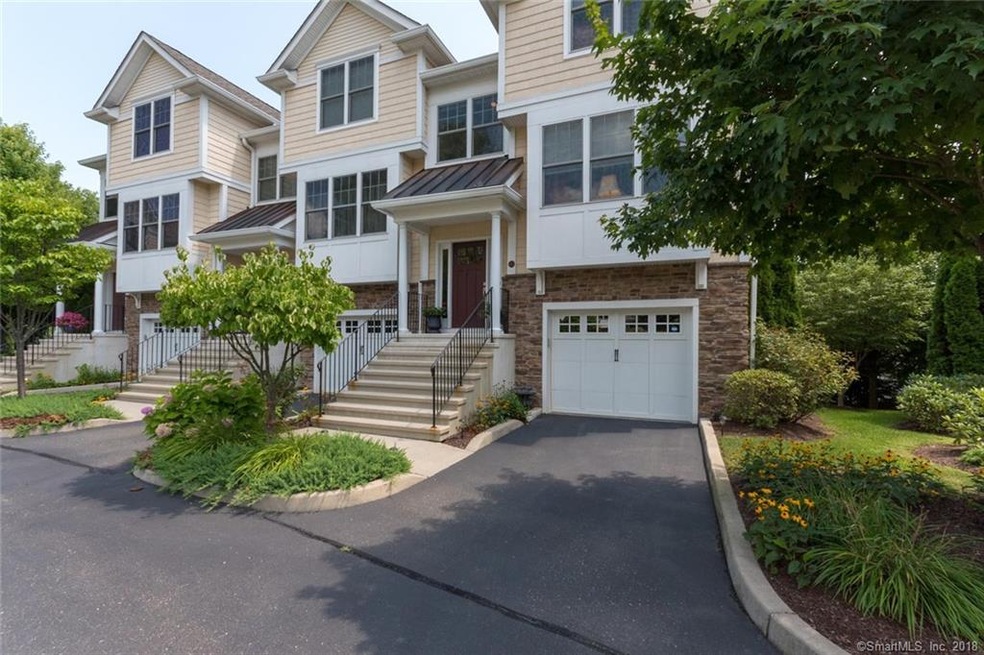 501 Bradley Ln unit 501, Westport, CT 06880 - photo 1