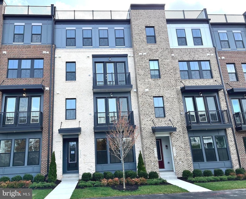 43396 Farringdon Square, Ashburn, VA 20148 - photo 1