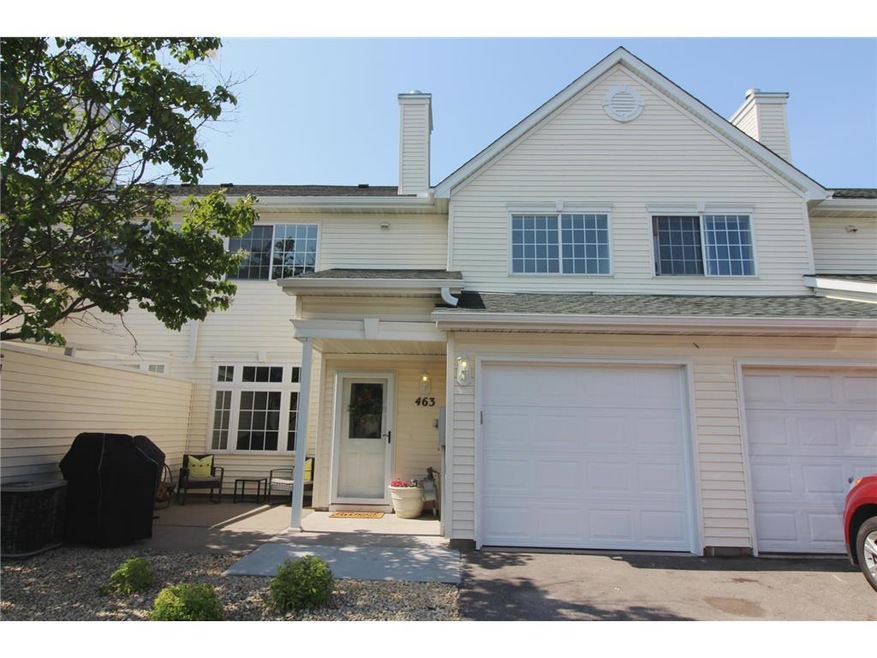 463 Aqua Cir - Front of Home