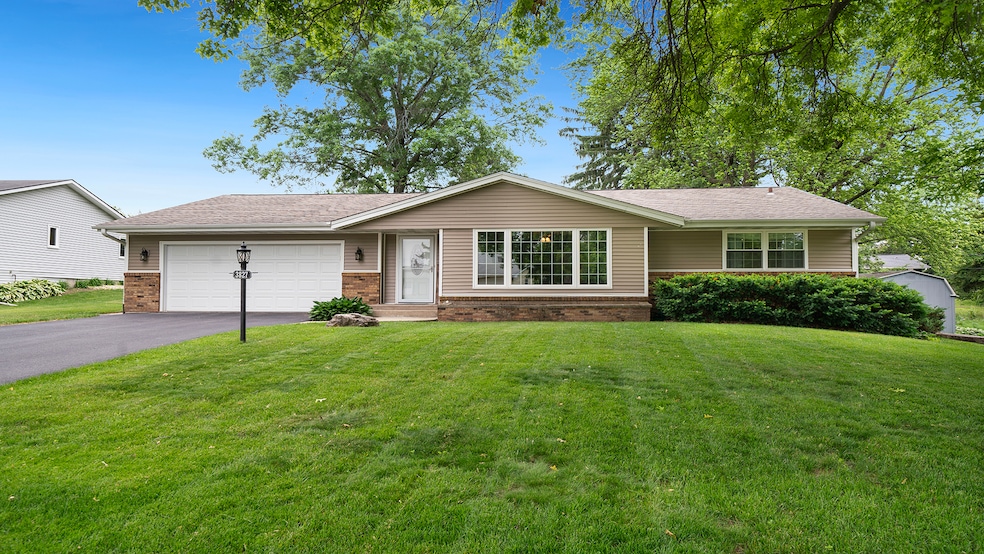 Sold $305,000