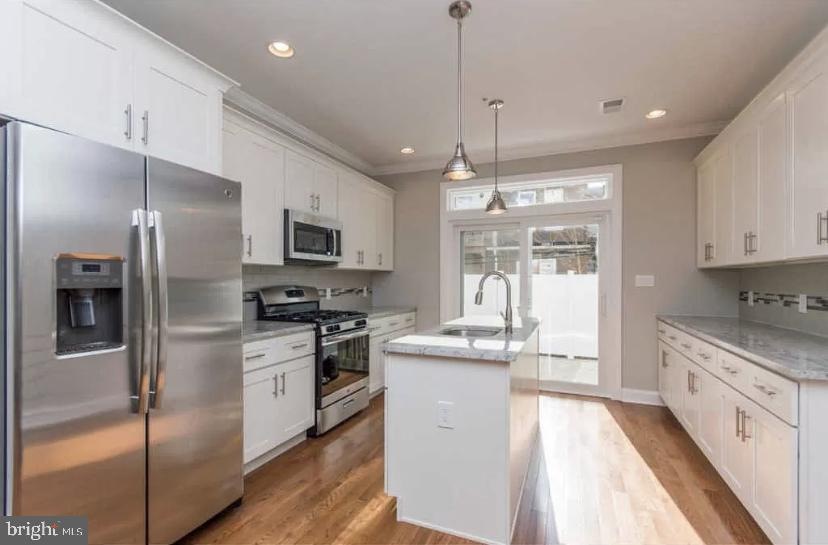 2226 Wilder St, Philadelphia, PA 19146 - photo 1