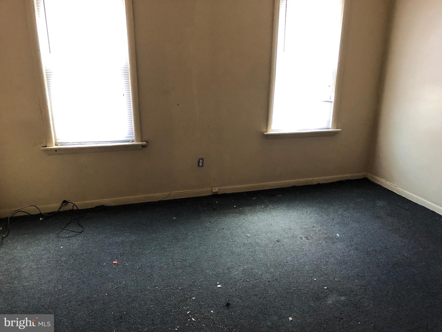 2031 Miller St, Camden, NJ 08104 - photo 1