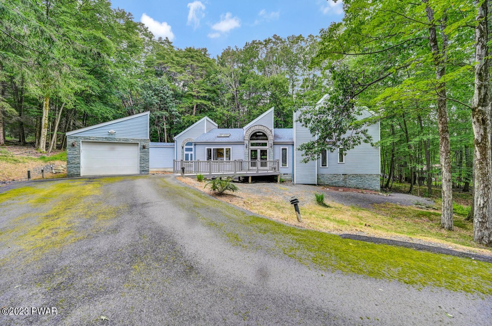 800 Falling Brook Dr, Lords Valley, PA 18428 - photo 1