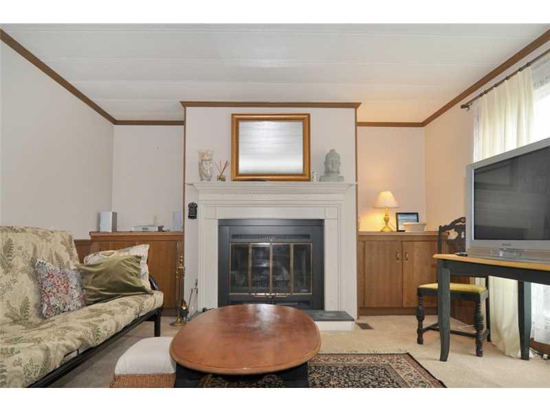 55 Holiday Ct, Wakefield, RI 02879 - photo 1