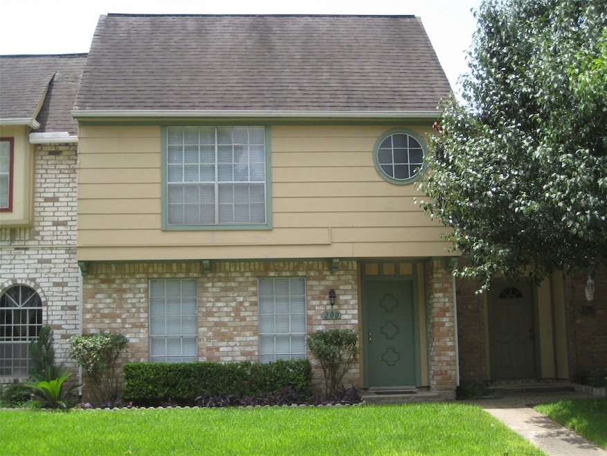 For Rent $1,650/month