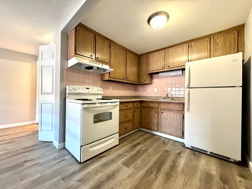 13 Old Colony Ln unit 3, Arlington, MA 02476 - photo 1