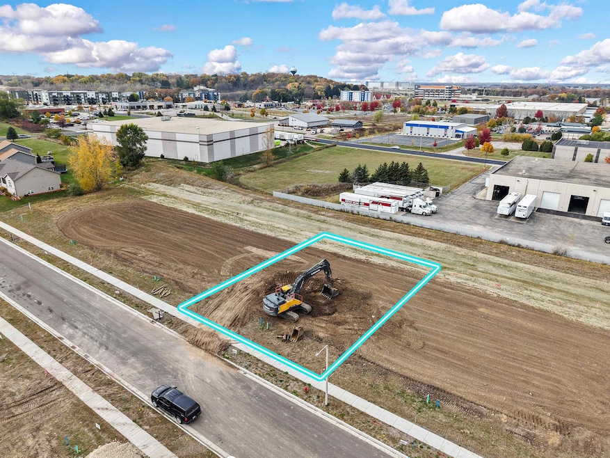 300 Michelle Ln, Cottage Grove, WI 53527 - photo 1