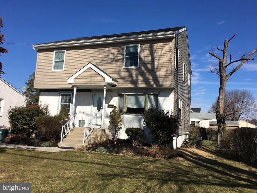 210 Rutledge Ave, Folsom, PA 19033 - photo 1