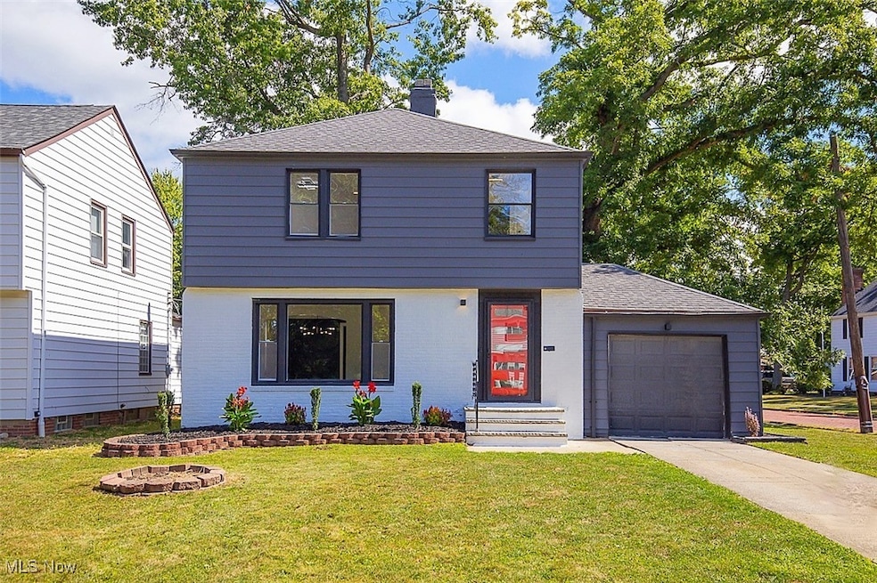 369 E 270th St, Euclid, OH 44132 - photo 1