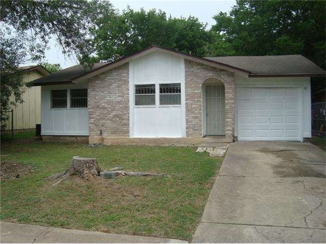 3 bedroom home with recent exterior painting.