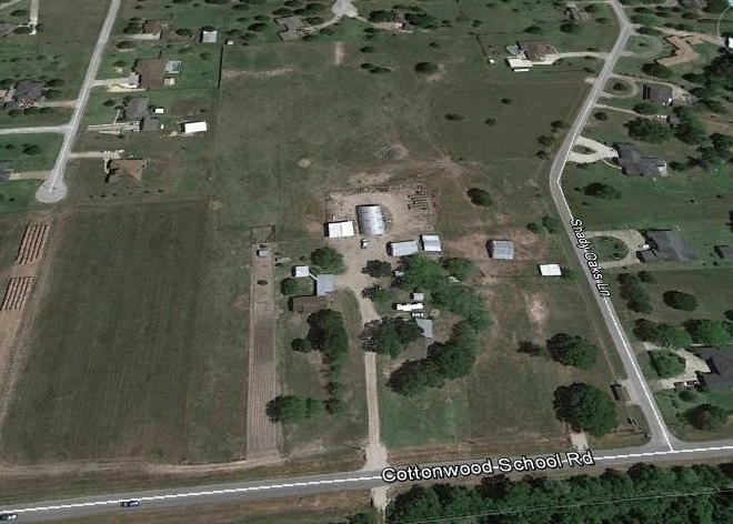 2323 Cottonwood School Rd, Rosenberg, TX 77471 - photo 1