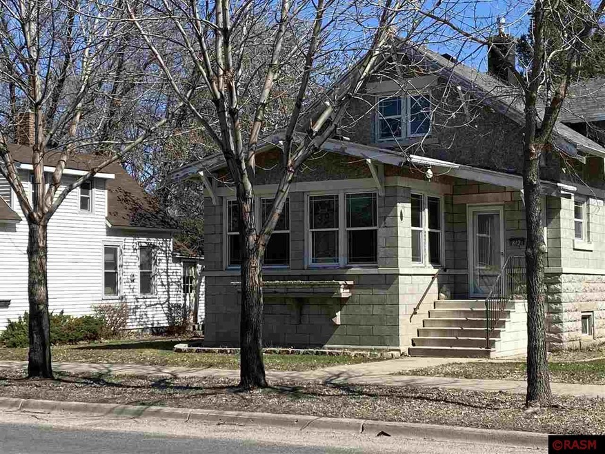 812 N Broadway Stret, New Ulm, MN 56073 - photo 1