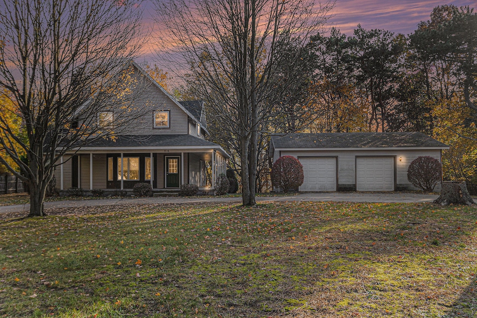 For Sale $310,000 • Co-Listing Agent