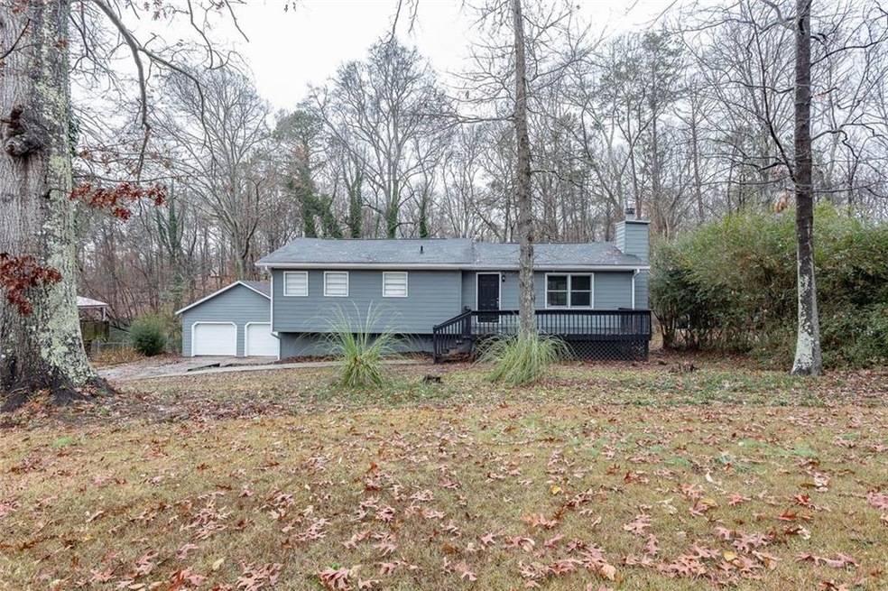 1772 W Elmwood Dr, Acworth, GA 30102 - photo 1