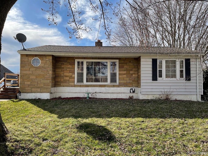 2474 Nerredia St, Flint, MI 48532 - photo 1