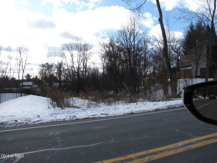 584 Boght Rd, Cohoes, NY 12047 - photo 1