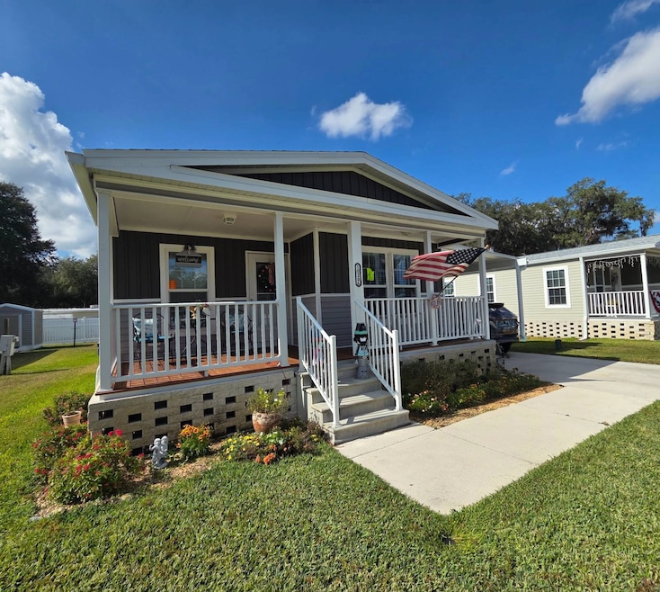10206 SE 22nd Path unit MH3, Webster, FL 33597 - photo 1