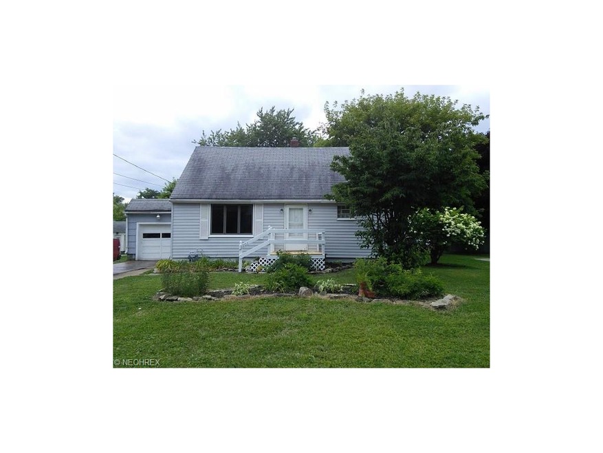 Great buckeye cape cod bigger than it looks  dormers in rear plus bonus room Dogwood tree and flower bush and some nice landscaping too  New deck in front