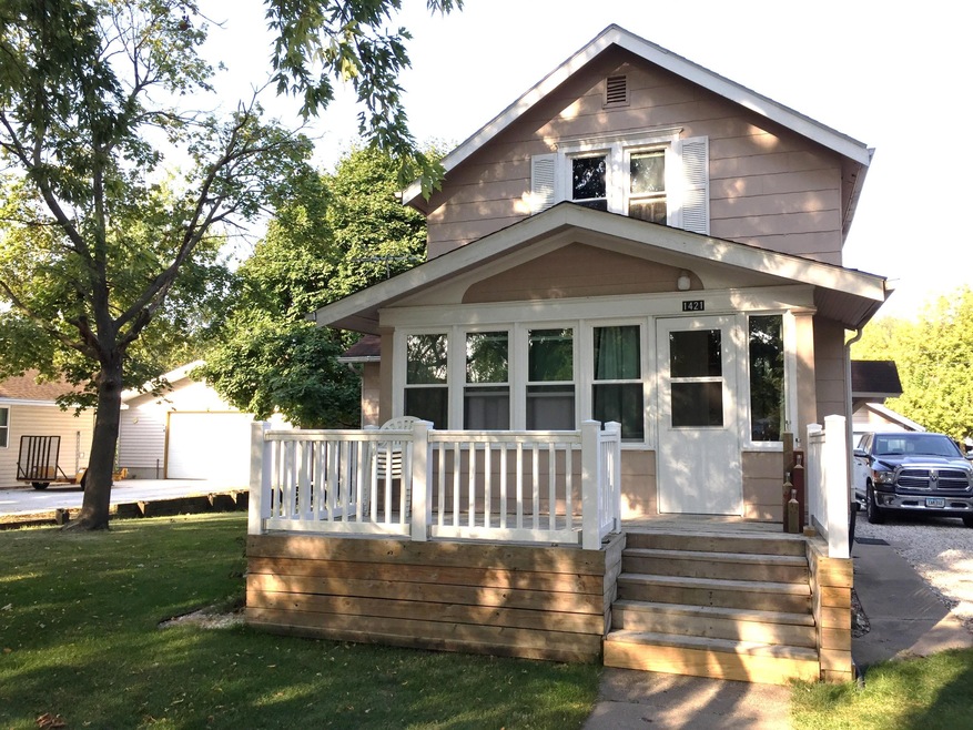 1421 Carroll St-Front