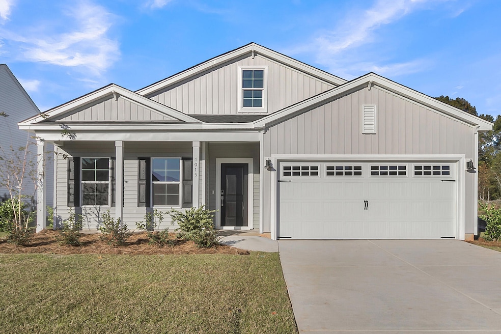 1015 Carolina Way, Manning, SC 29102 - photo 1