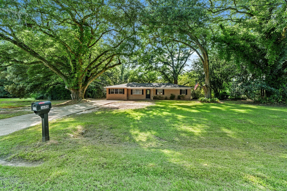 3690 Sharon Rd, Laurel, MS 39443 - photo 1