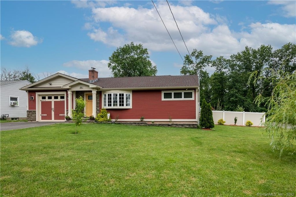 120 Oakdale St, Wethersfield, CT 06109 - photo 1