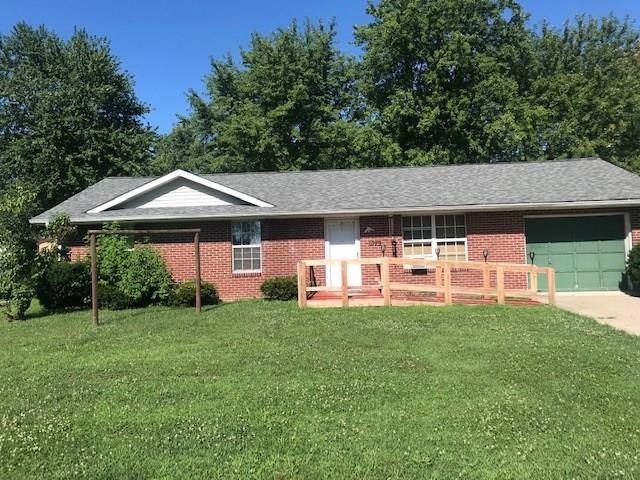 1079 Dutchman Ln, Seymour, IN 47274 - photo 1