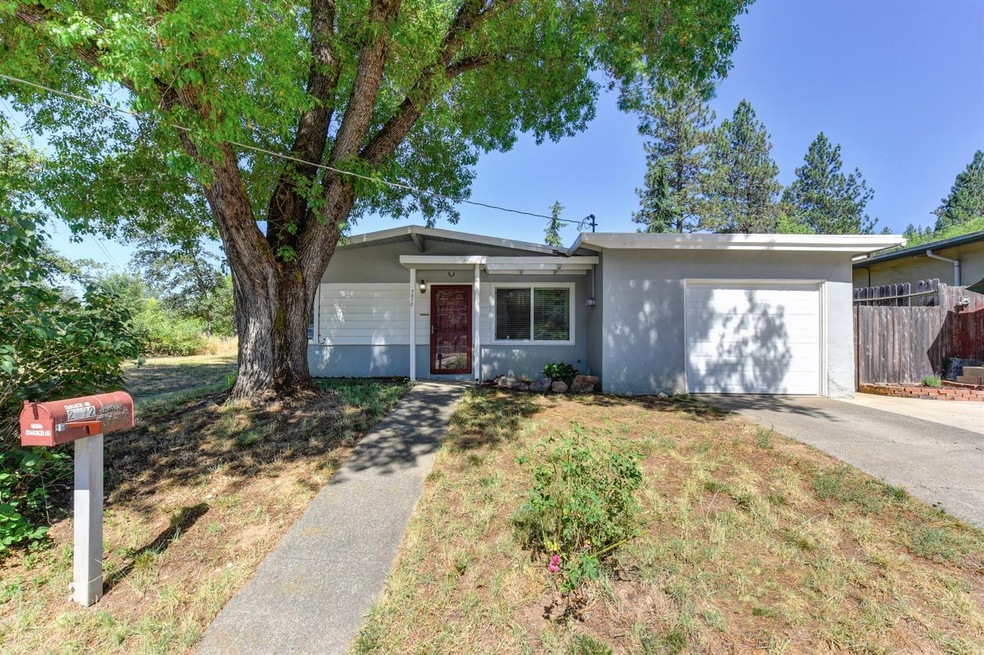 2872 Hocking St, Placerville, CA 95667 - photo 1