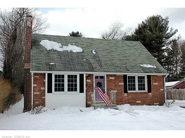 67 Kitts Ln, Newington, CT 06111 - photo 1