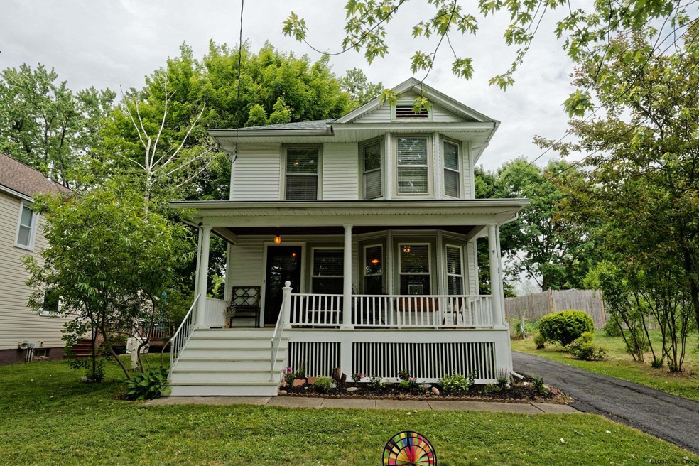 5 Morgan Terrace, Castleton On Hudson, NY 12033 - photo 1