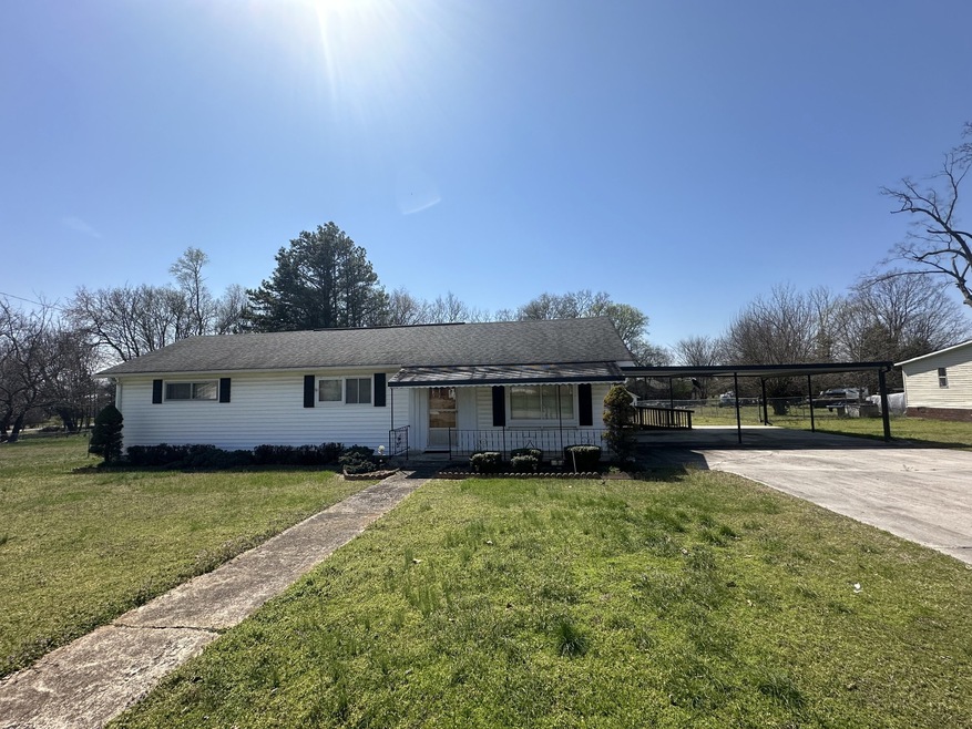 305 4th Ave N, Decherd, TN 37324 MLS RTC2633798