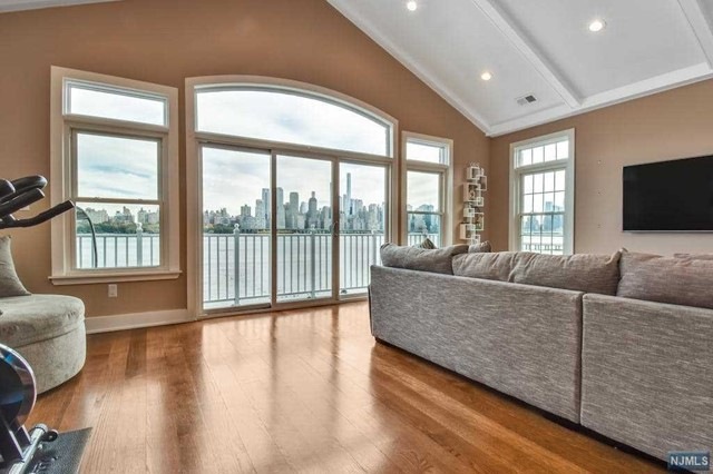 14 Lydia Dr unit G2, West New York, NJ 07093 - photo 1