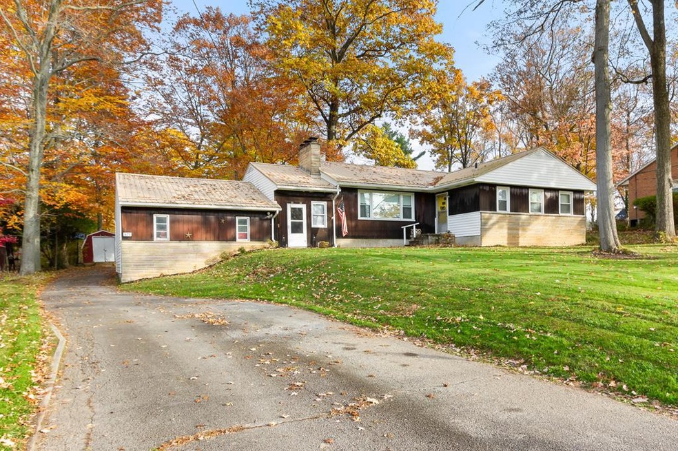 671 Mayer Dr, Mansfield, OH 44907 - photo 1