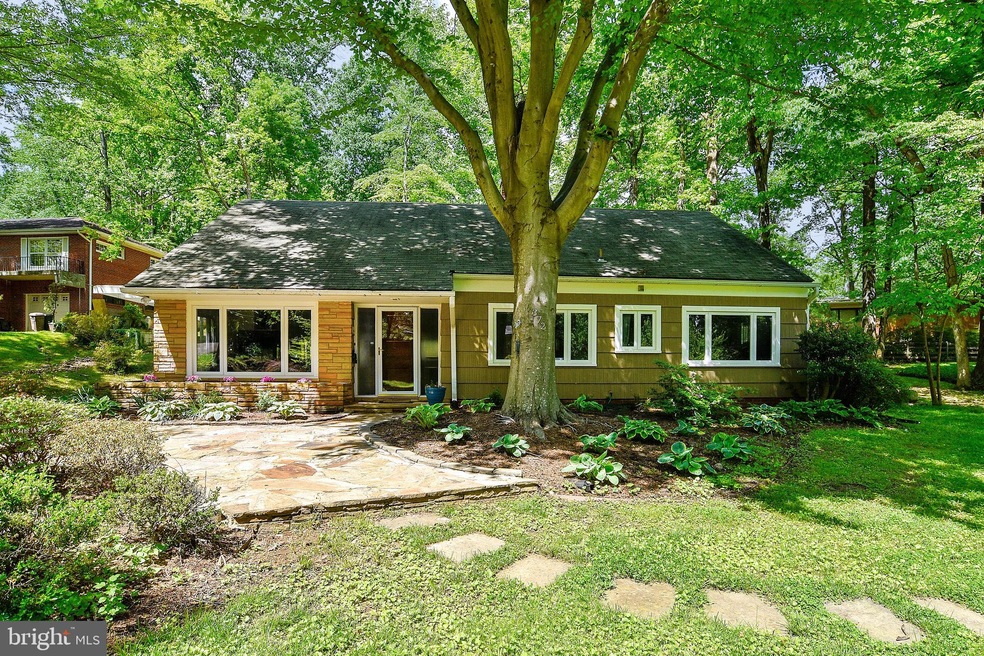 6372 Cavalier Corridor, Falls Church, VA 22044 - photo 1