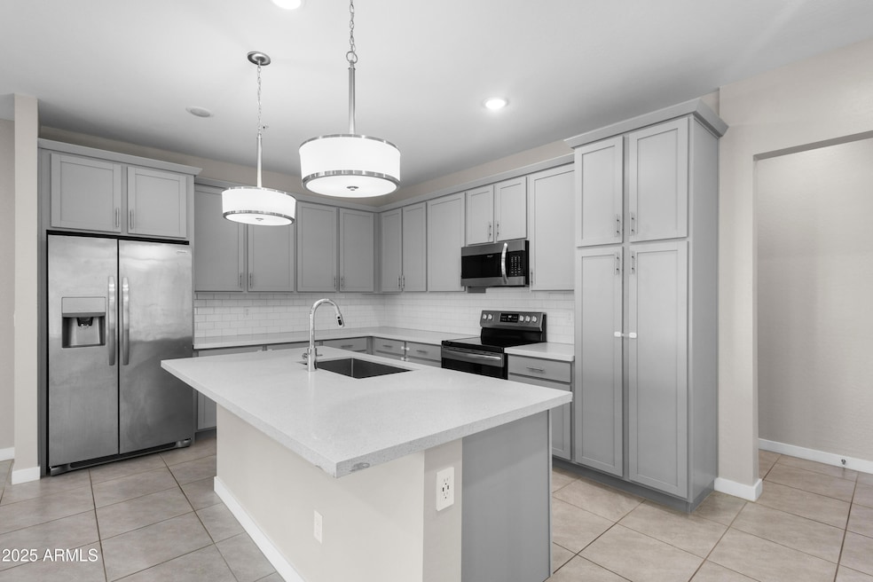 155 N Lakeview Blvd unit 259, Chandler, AZ 85225 - photo 1