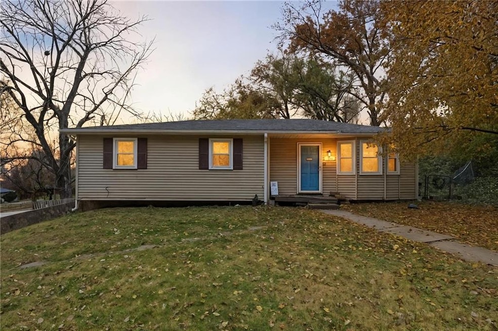 For Sale $225,000 • Co-Listing Agent