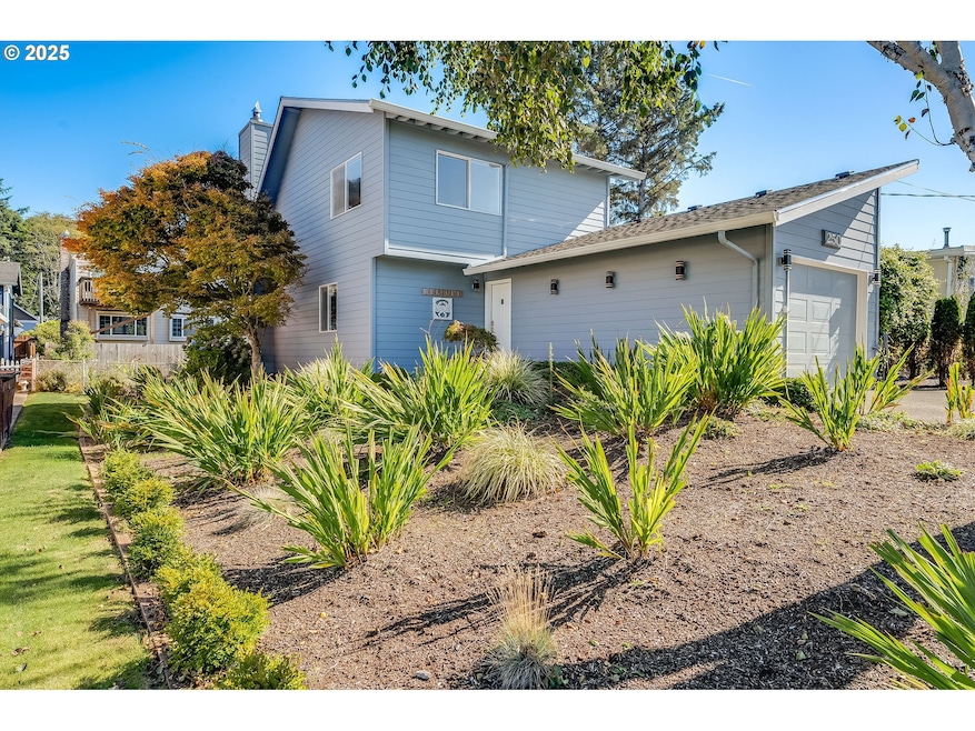 250 N Harbor St, Rockaway Beach, OR 97136 - photo 1