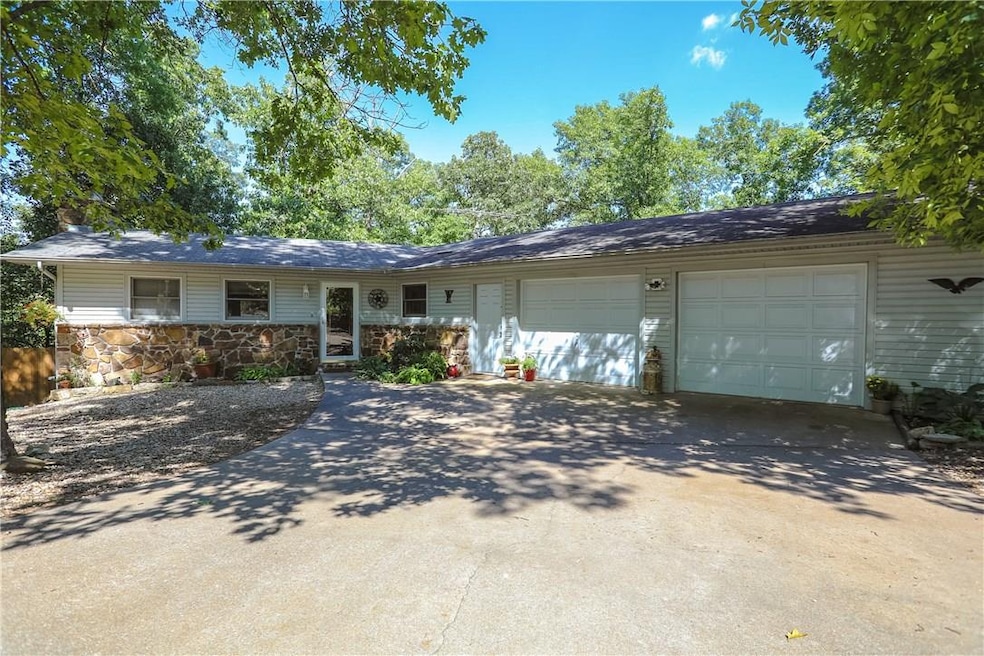 1 Burghead Ln, Bella Vista, AR 72715 - photo 1