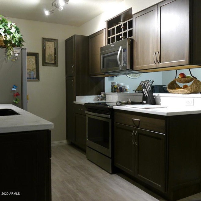 Kitchen 1