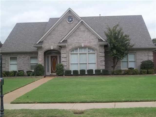Wonderful Home in Allenby Lakes.  Move-in ready!